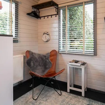 Tiny House Boatshed Couette-café Heemstede