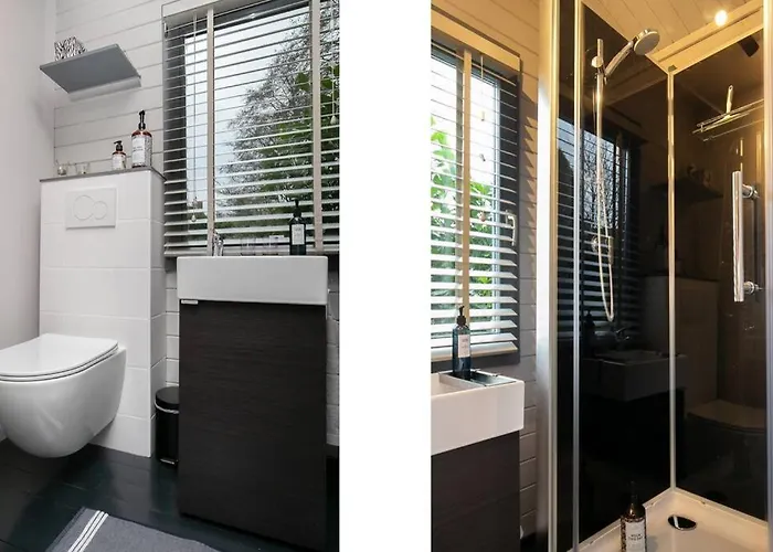 Tiny House Boatshed B&B 4*