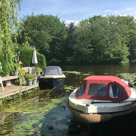 לינה וארוחת בוקר Tiny House Boatshed היימסטיידה